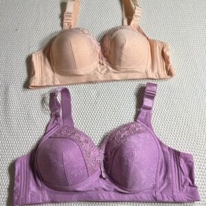 Women’s Bra set of 2 NWOT